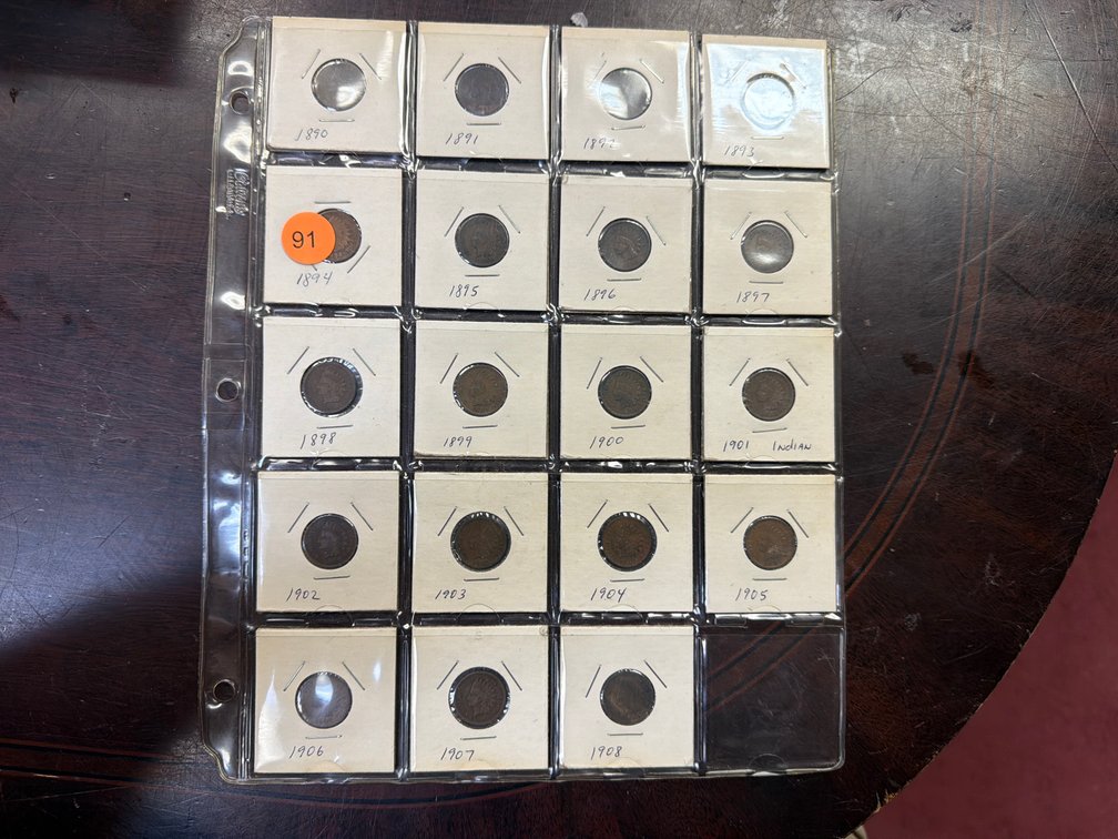 LOT OF INDIAN HEAD PENNIES