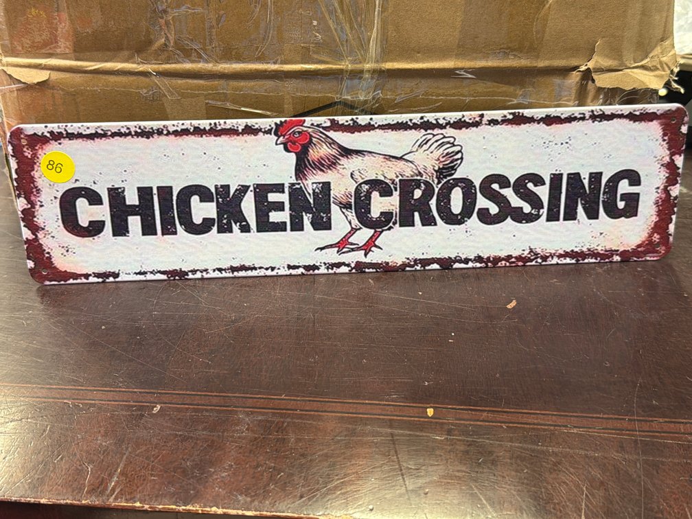 CHICKEN CROSSING SIGN