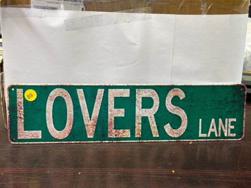 LOVERS LN SIGN