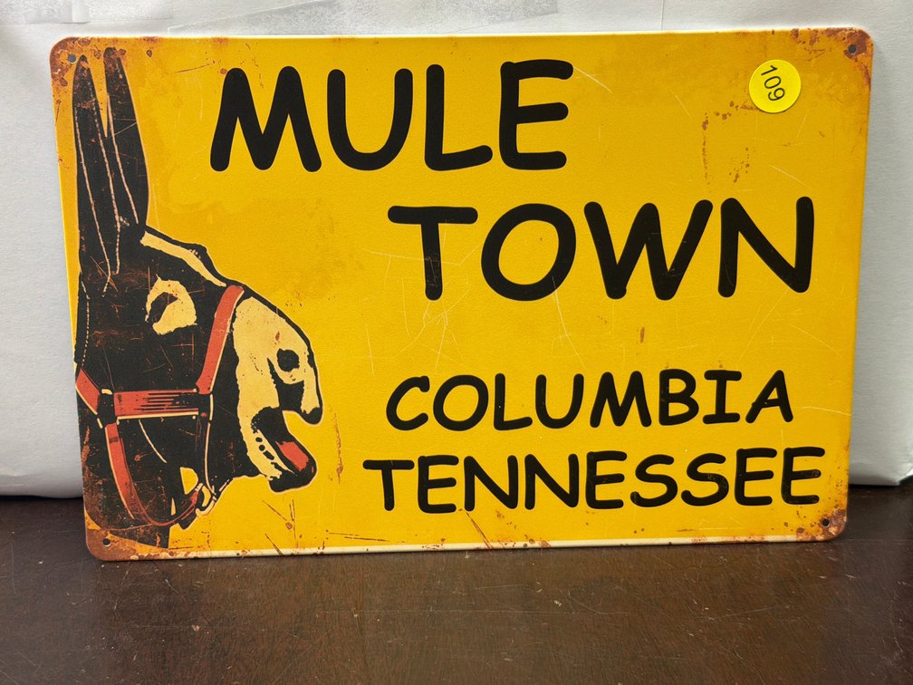 MULE TOWN SIGN