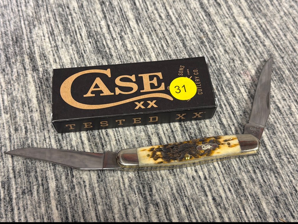 CASE XX AMBER BONE PEACH SEED JIG MUSKRAT KNIFE