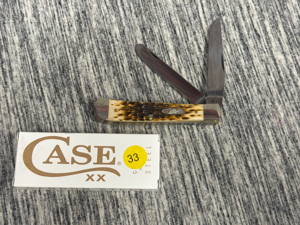 CASE XX AMBER BONE PEACH SEED JIG TRAPPER KNIFE