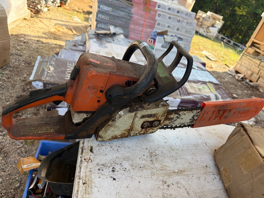 STIHL MS250 CHAINSAW