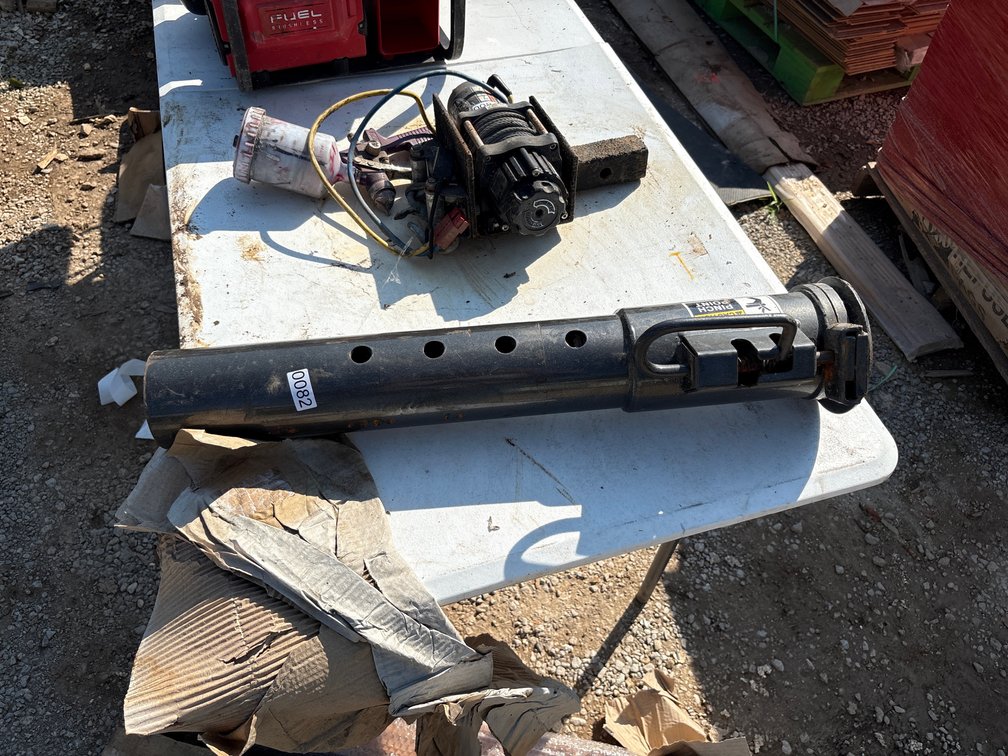 GOOSENECK HITCH COUPLER