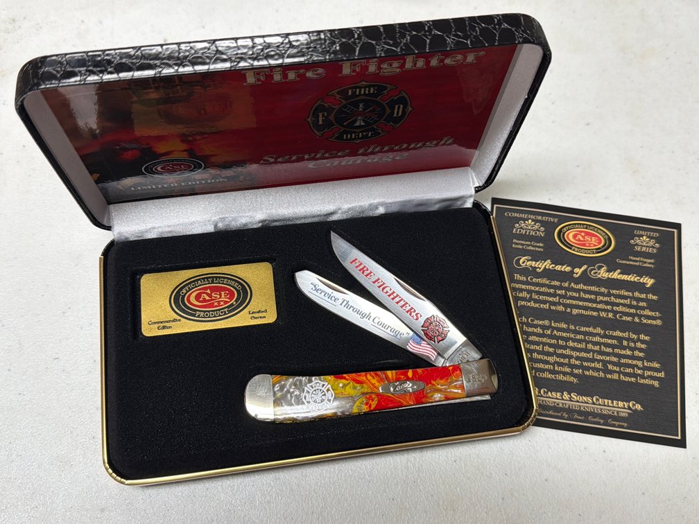 CASE XX FIRE FIGHTER KNIFE W/ COA