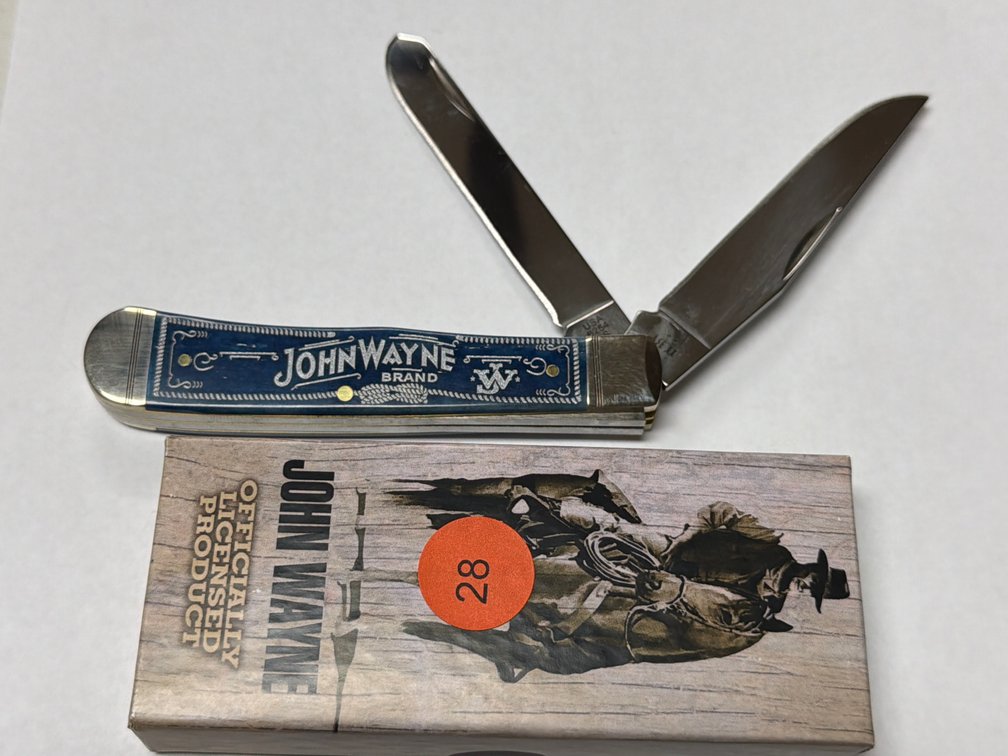 CASE XX JOHN WAYNE NAVY BLUE BONE SMOOTH TRAPPER KNIFE