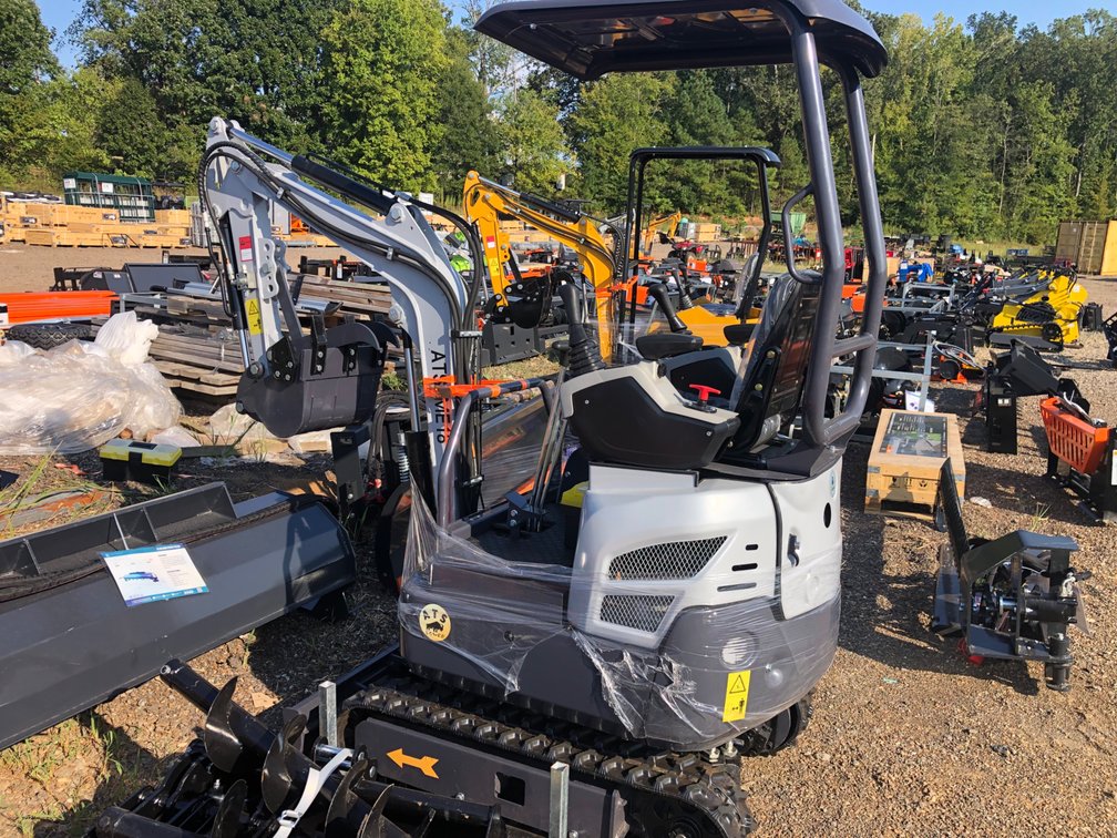 ATS-ME18 MINI EXCAVATOR
