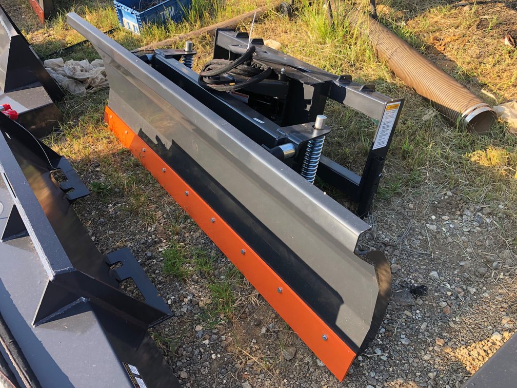 SKID STEER 4 WAY BLADE