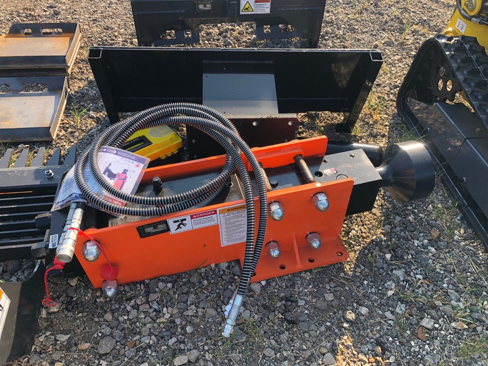 SKID STEER POST DRIVER