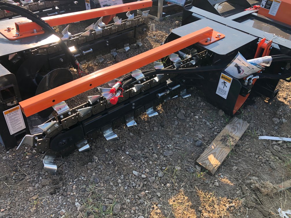 SKID STEER TRENCHER