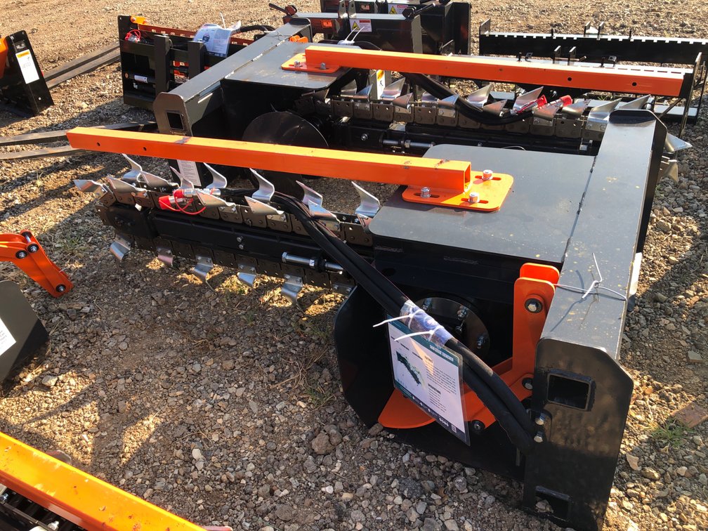 SKID STEER TRENCHER