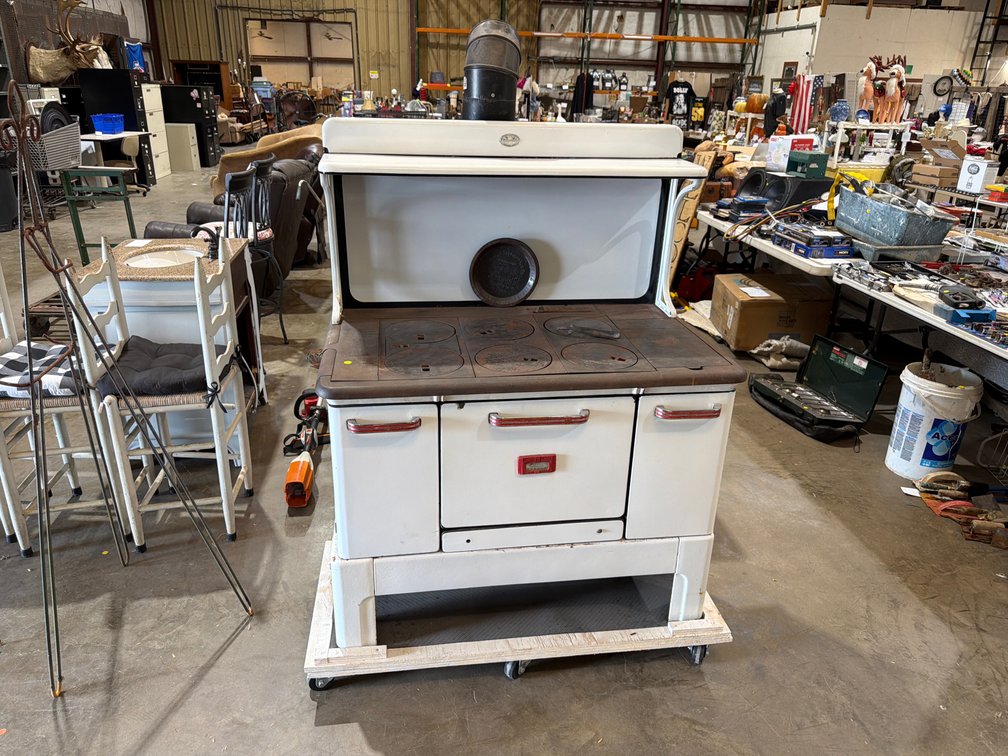 VINTAGE ENTERPRISE & BUTTORF MFG CO STOVE