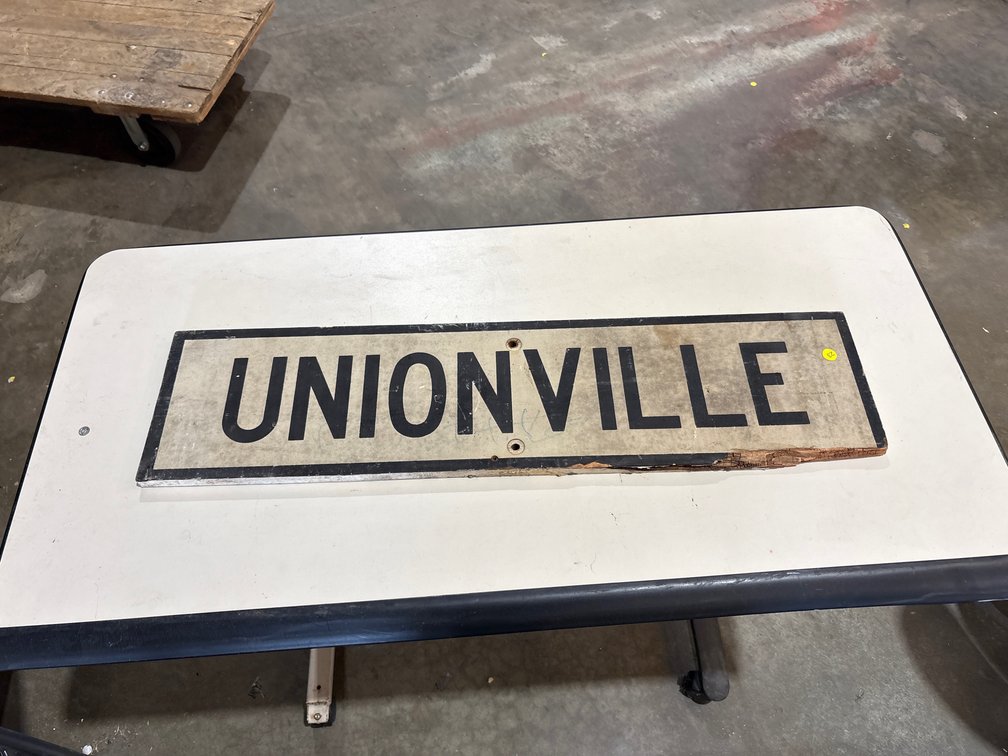 VINTAGE WOODEN UNIONVILLE RD SIGN