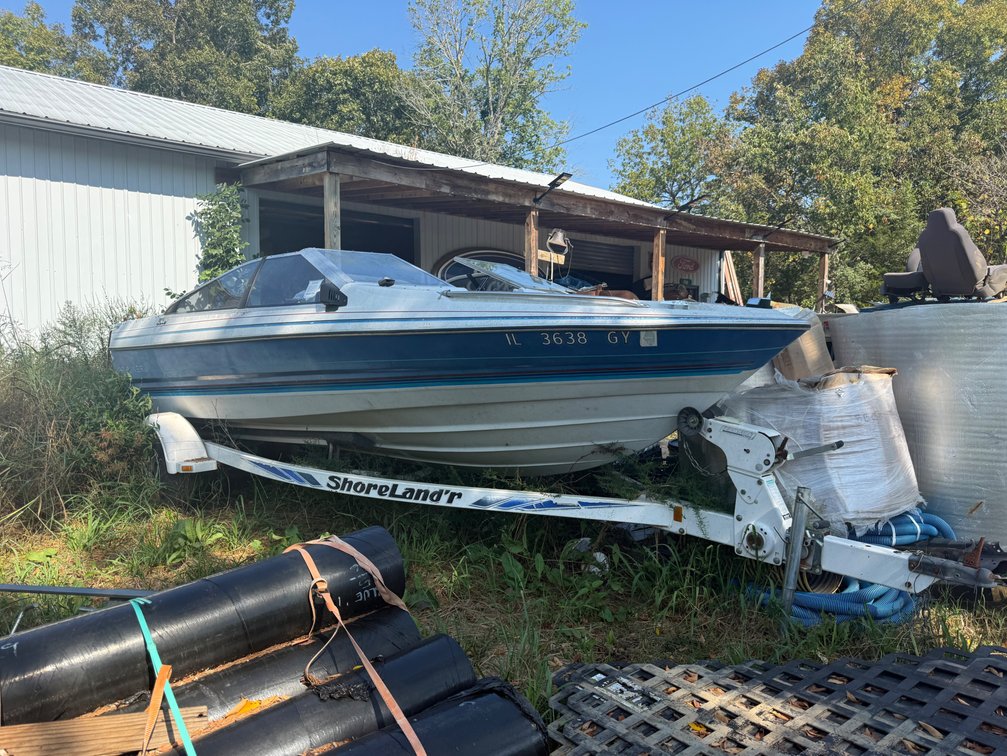 BAY LINER BOAT