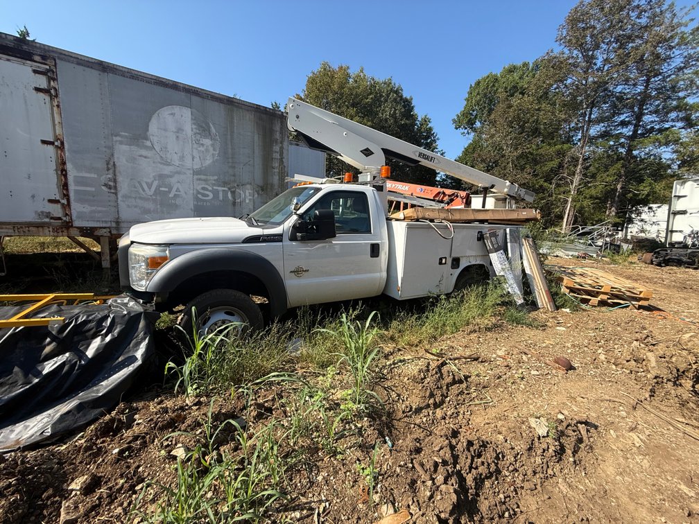 2015 Ford F-450 Bucket Truck