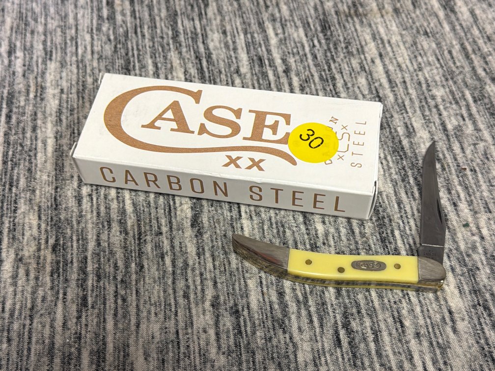 CASE XX YELLOW SYNTHETIC SMOOTH SMALL TEXAS TOOTHPICK KNIFE