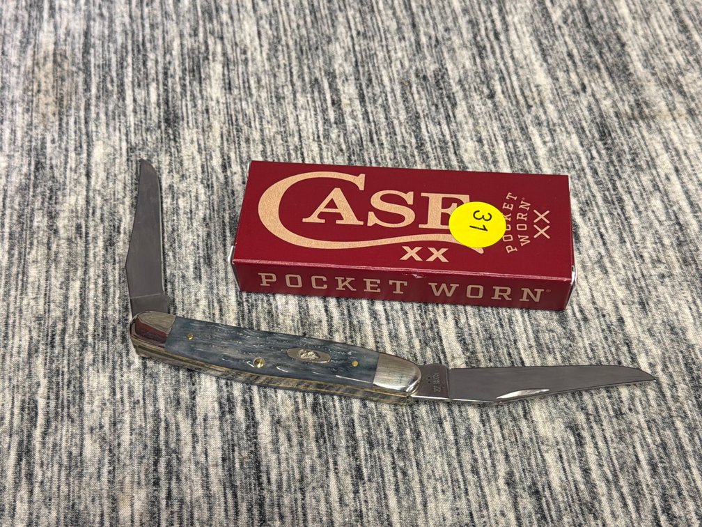 CASE XX POCKET WORN GRAY BONE CRANDALL JIG MUSKRAT
