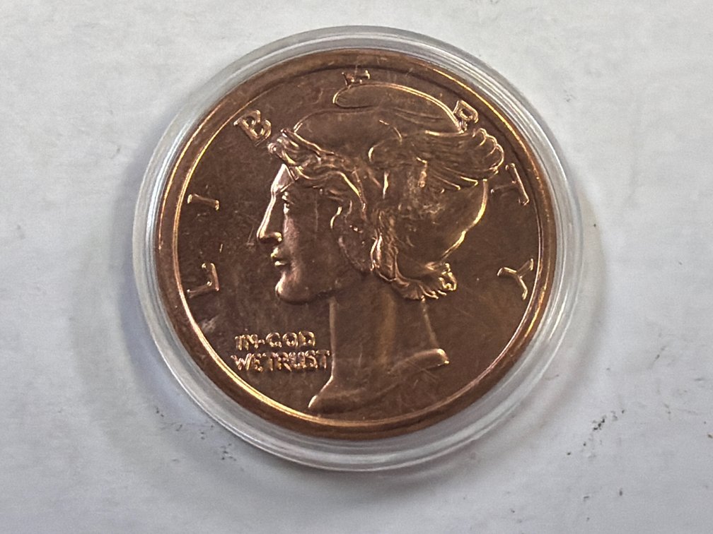 ONE OUNCE COPPER ROUND