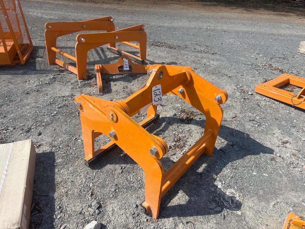 CONCRETE BLOCK CLAMP