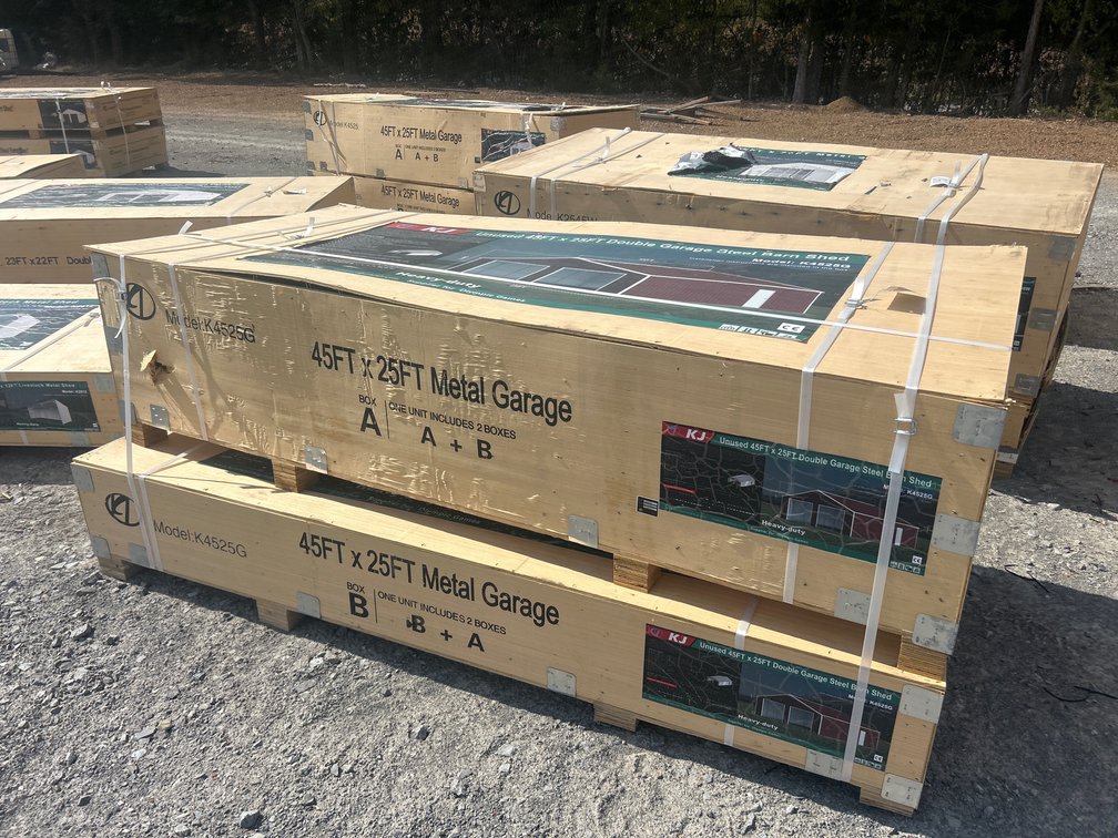 45’X25’ METAL BUILDING