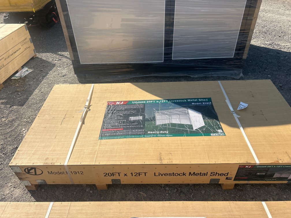 12’X20’ METAL LIVESTOCK SHED