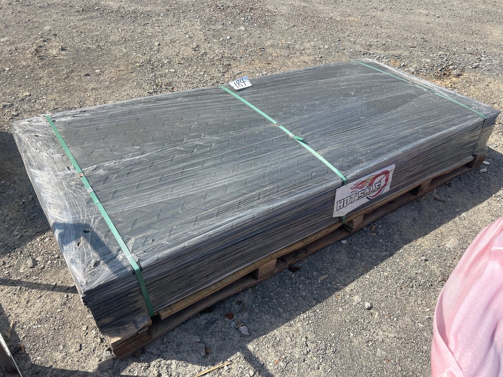 (15) 42”X96” GROUND PROTECTION MATS