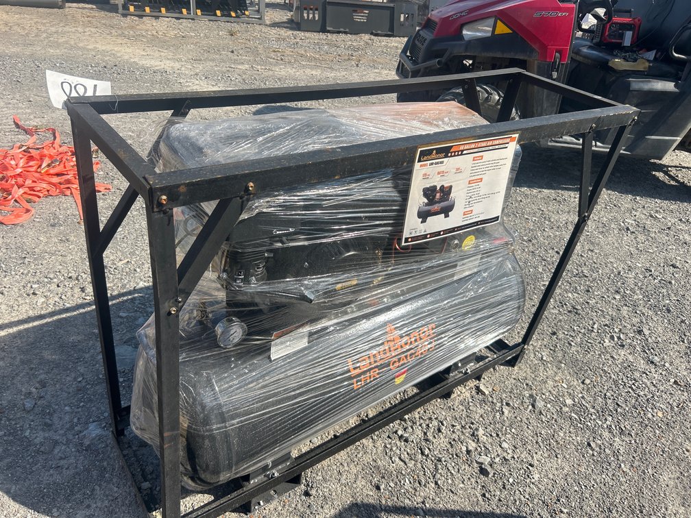40 GALLON GAS AIR COMPRESSOR