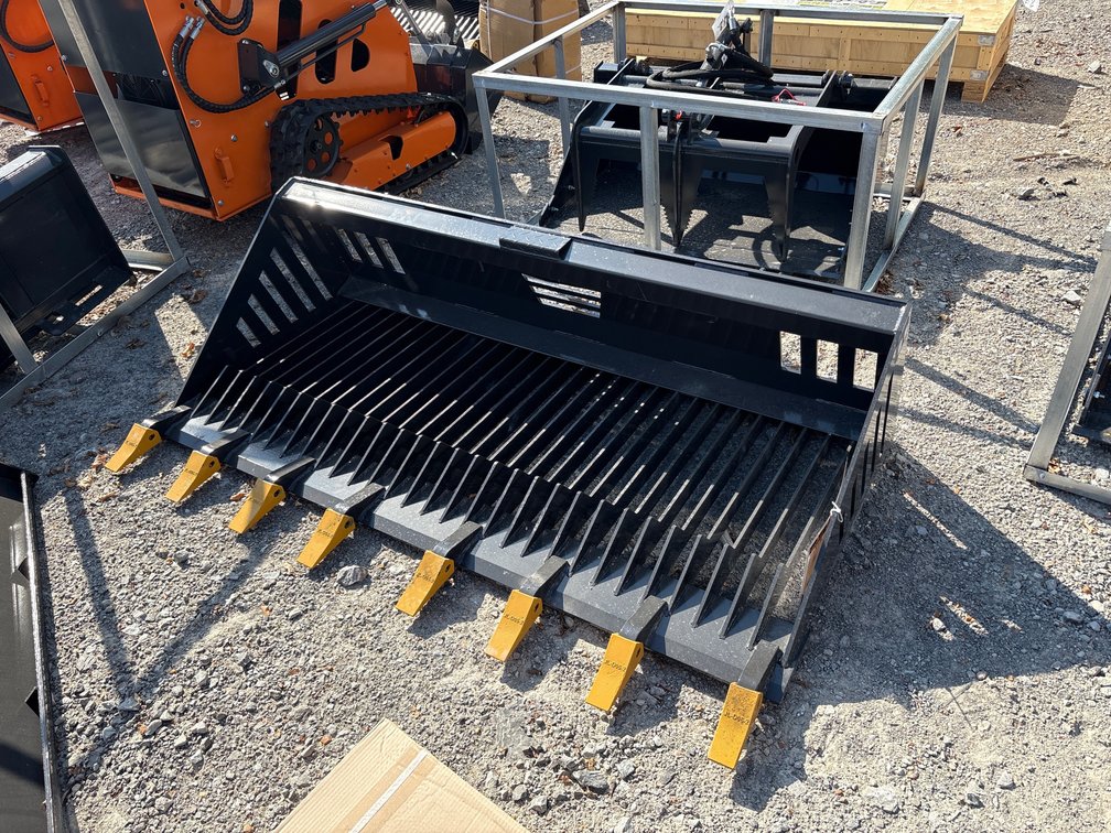 72” SKID STEER ROCK BUCKET