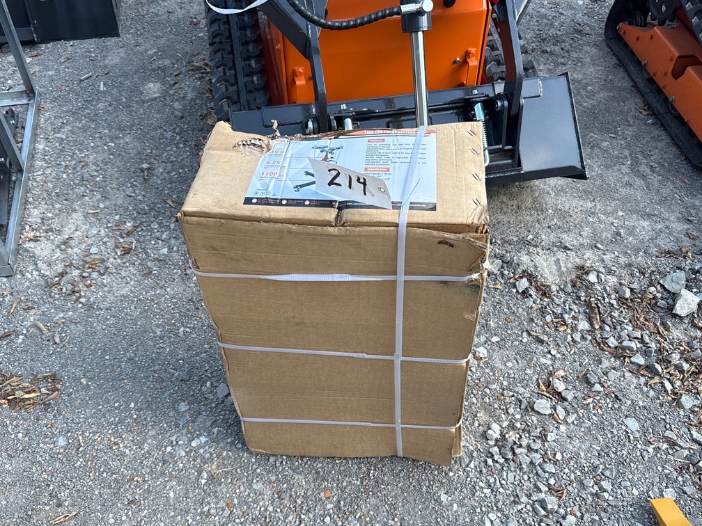 1100 LB TRANSMISSION JACK
