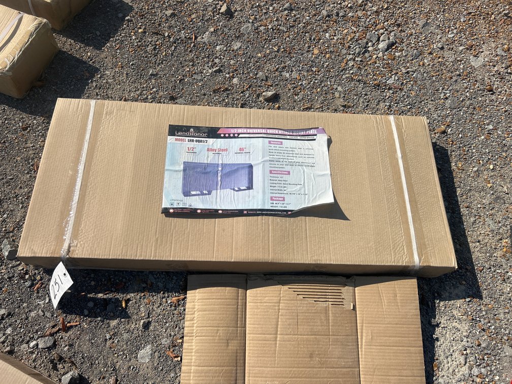 1/2” SKID STEER MOUNT PLATE