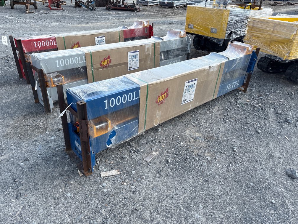 10,000 LB TWO POST LIFT