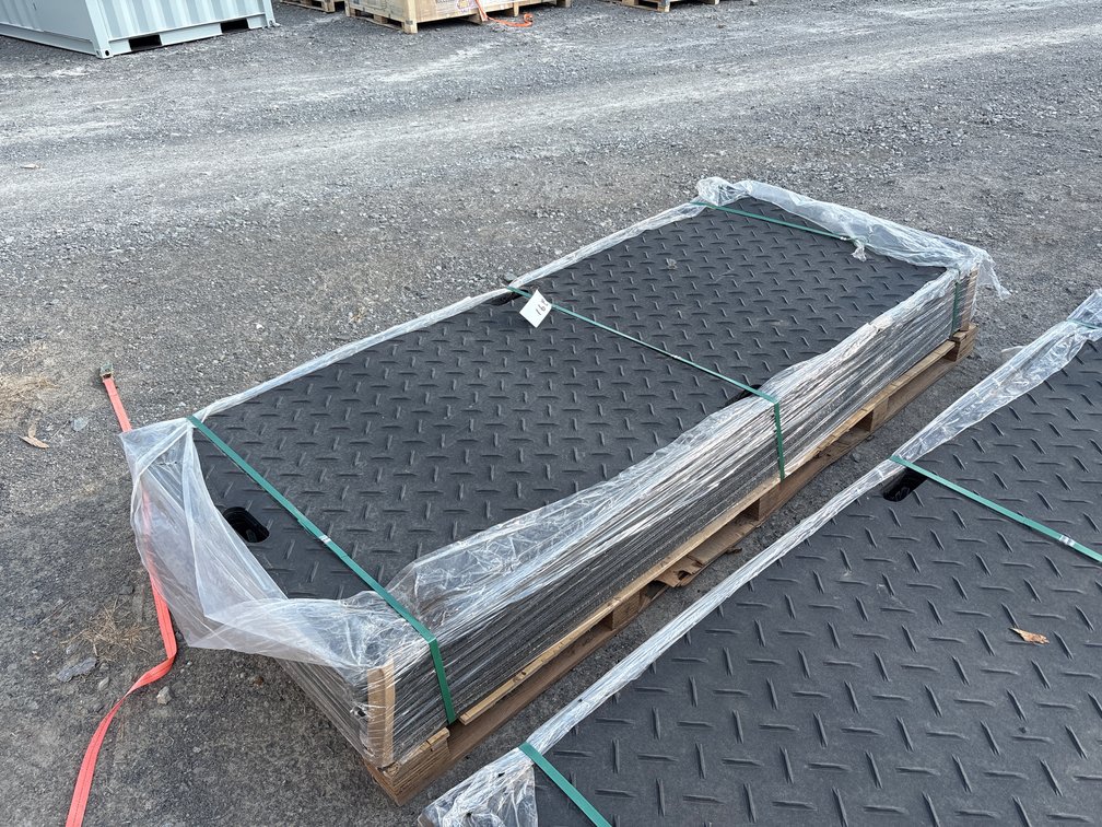 GROUND PROTECTION MATS