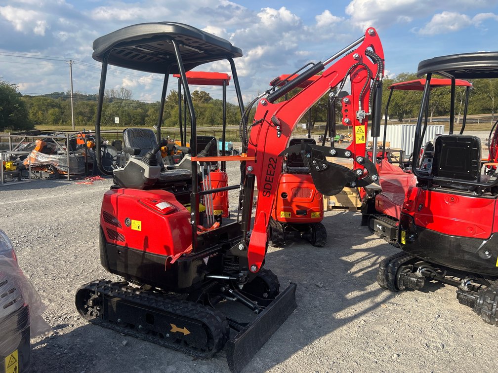 SDLEE22 DIESEL MINI EXCAVATOR