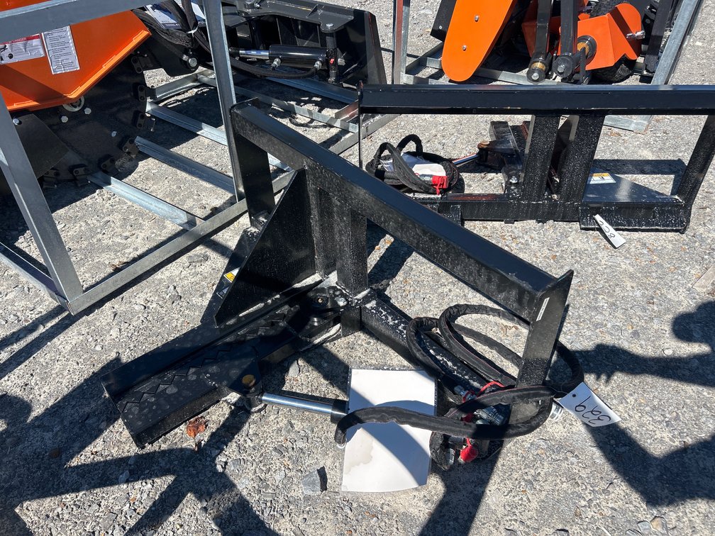 SKID STEER TREE / POST PULLER