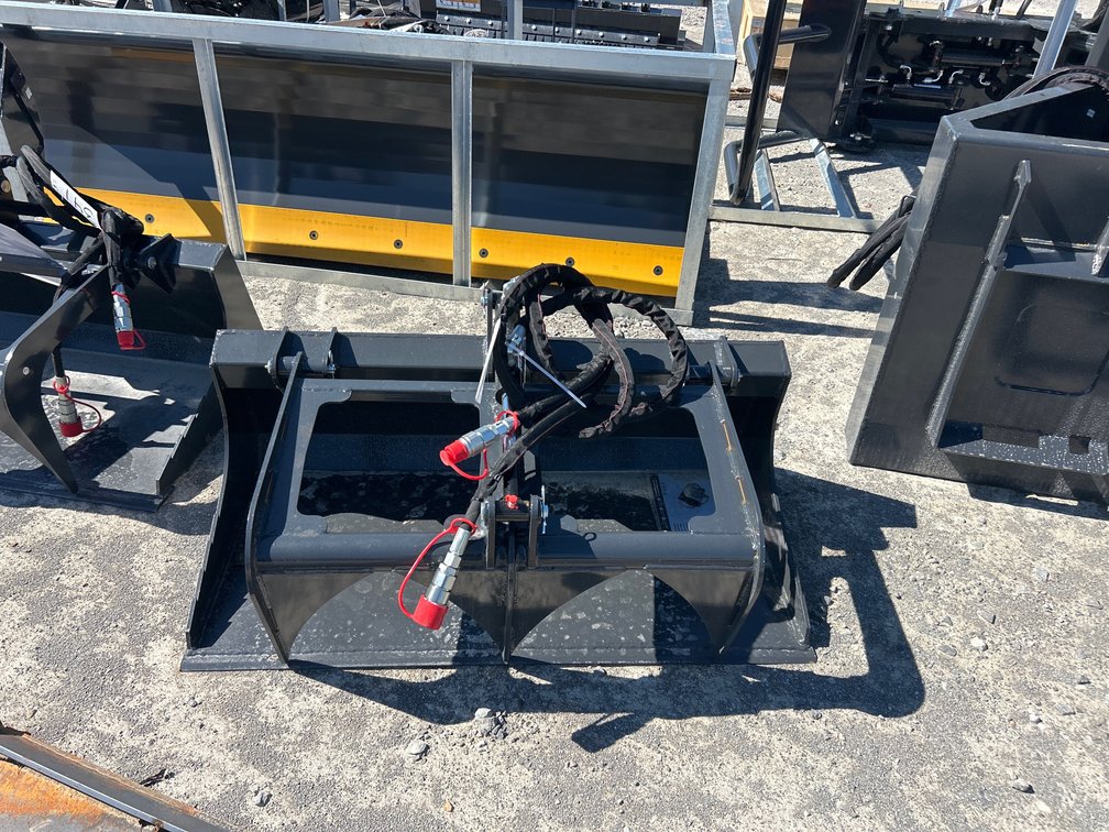 MINI SKID STEER GRAPPLE BUCKET