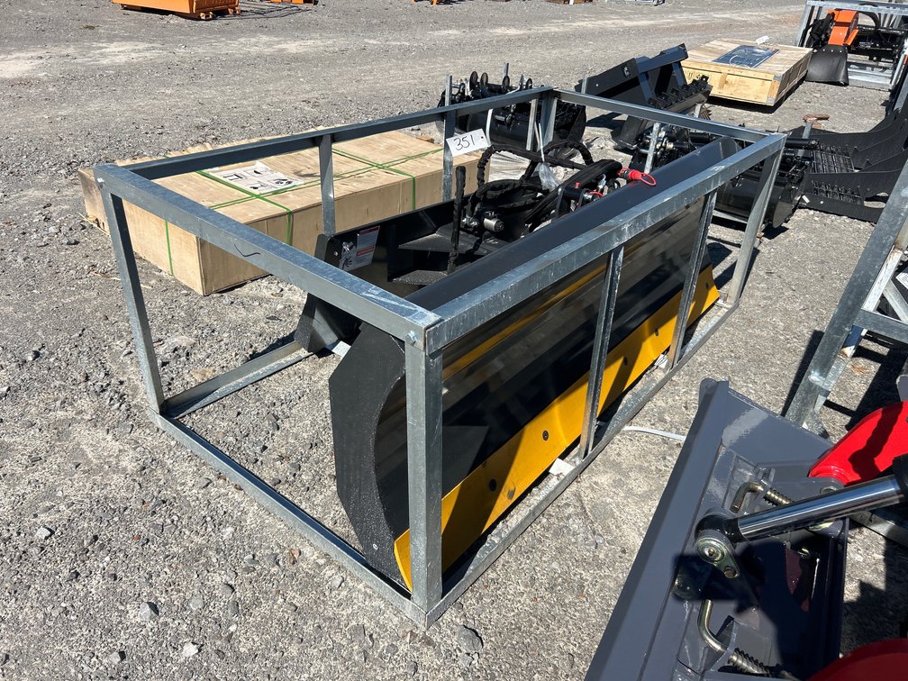 84” 6-WAY HYDRAULIC SKID STEER BLADE