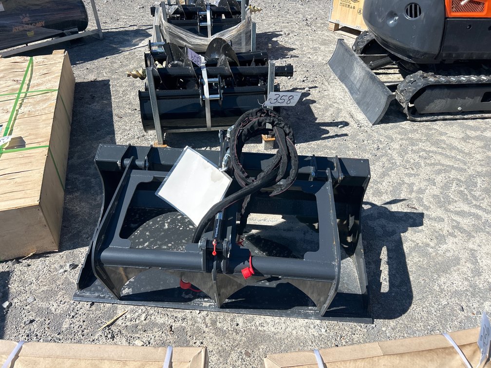 MINI SKID STEER GRAPPLE BUCKET