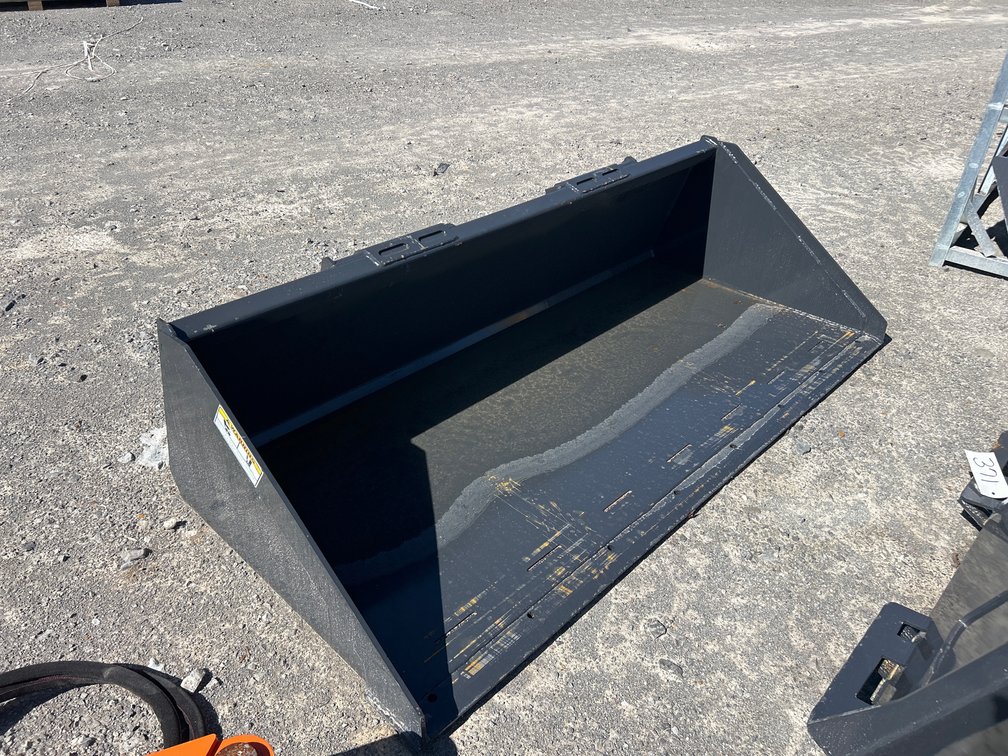 78” SKID STEER SMOOTH BUCKET