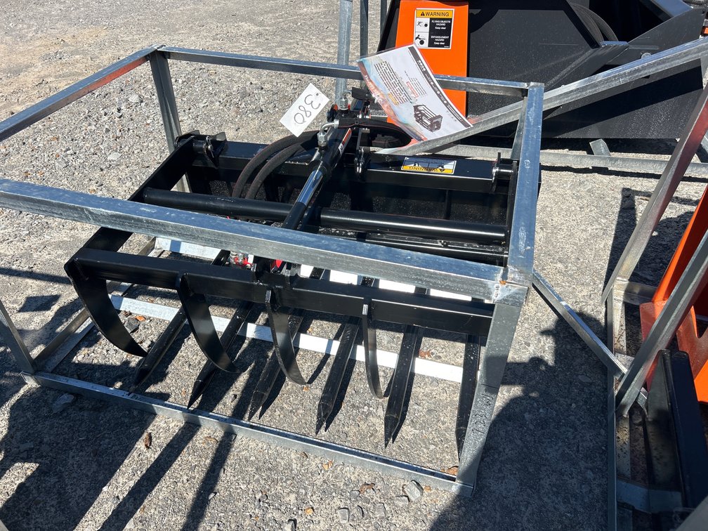 MINI SKID STEER GRAPPLE