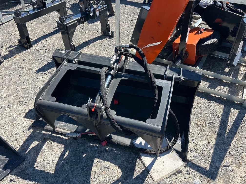 MINI SKID STEER GRAPPLE BUCKET