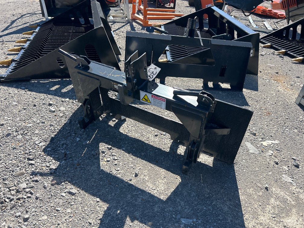 SKID STEER TO 3PT QUICK HITCH