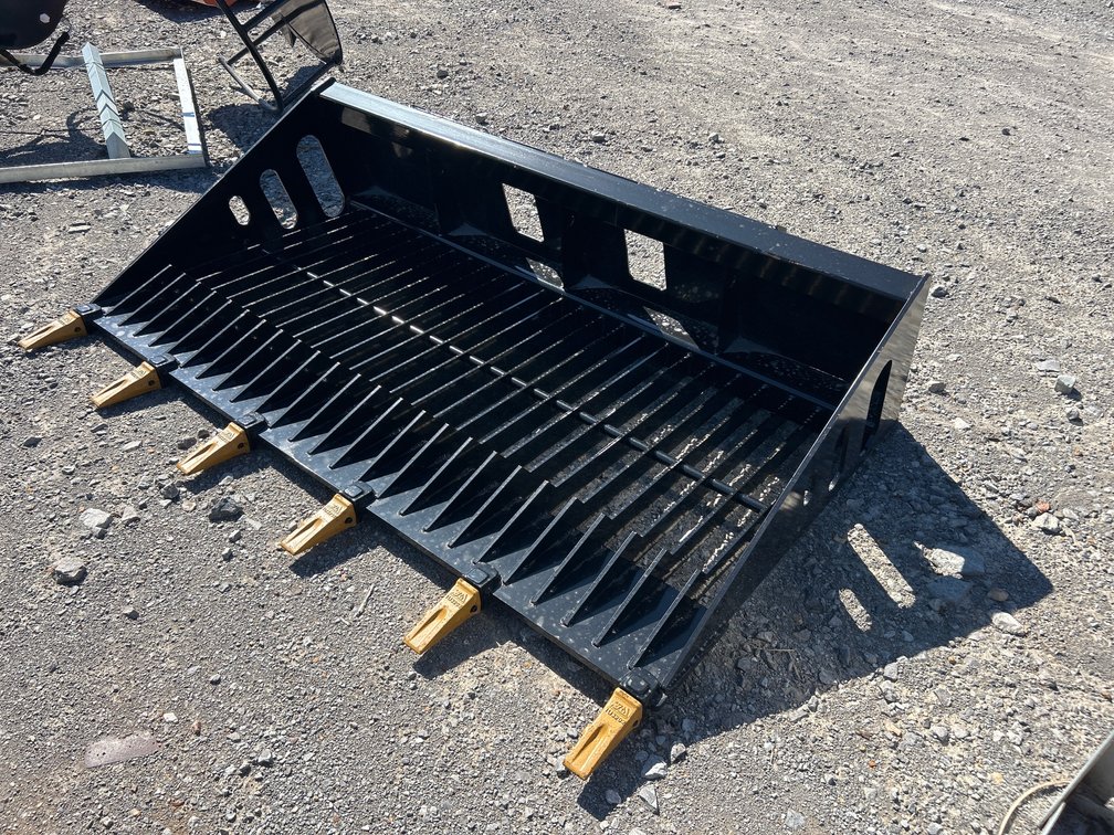 72” SKID STEER ROCK BUCKET