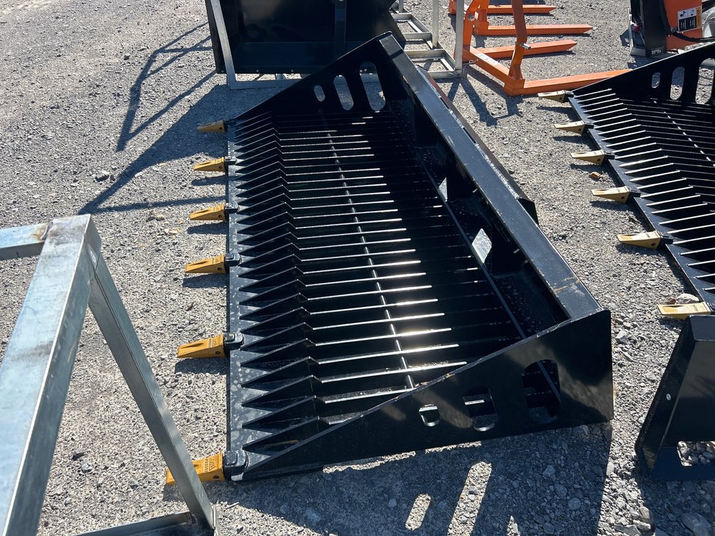 84” SKID STEER ROCK BUCKET