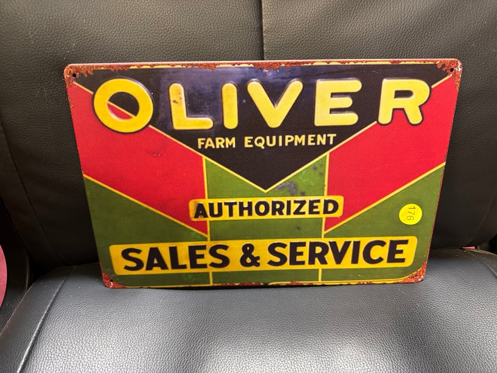 OLIVER SIGN
