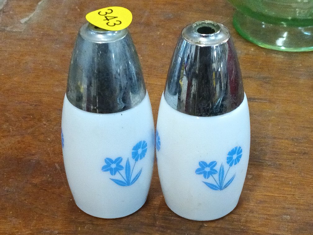 (2) SMALL CORNFLOWER CONTAINERS