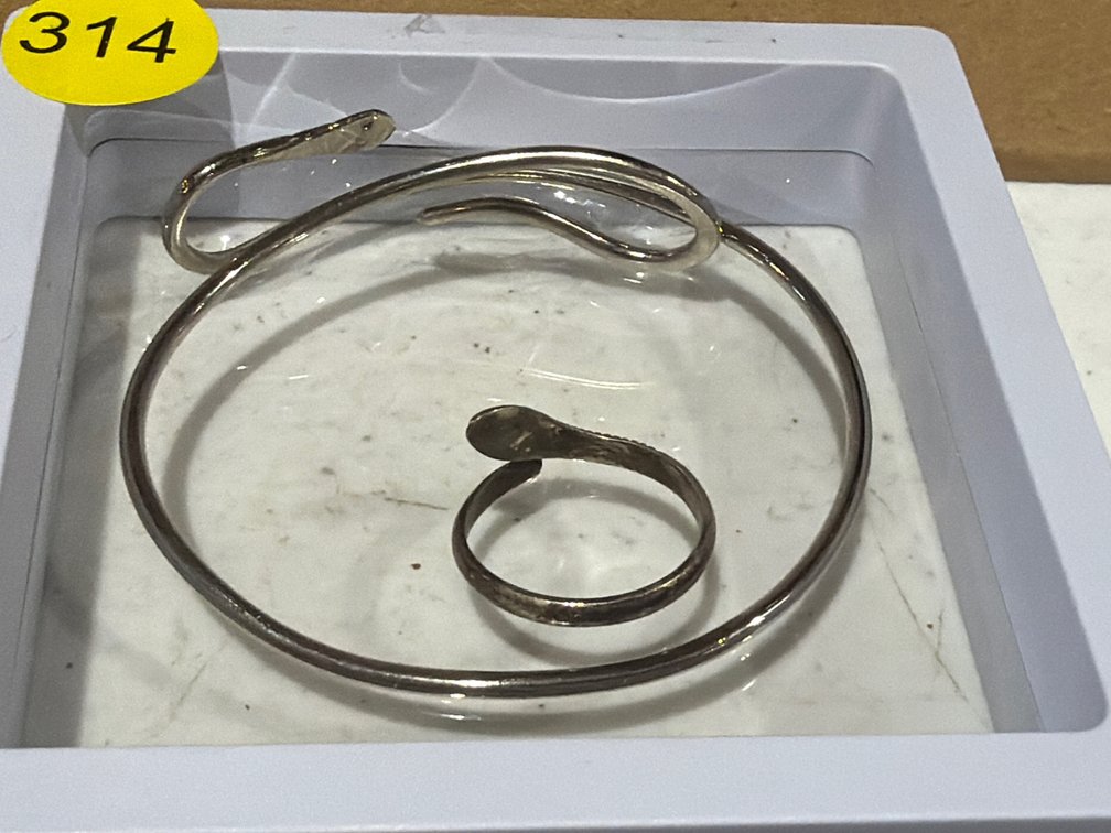 SNAKE BRACELET & RING