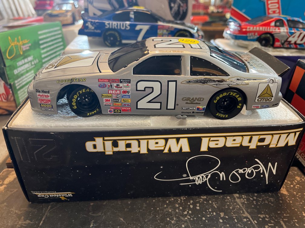 MICHAEL WALTRIP #21 STAR WARS/CITGO COLLECTIBLE