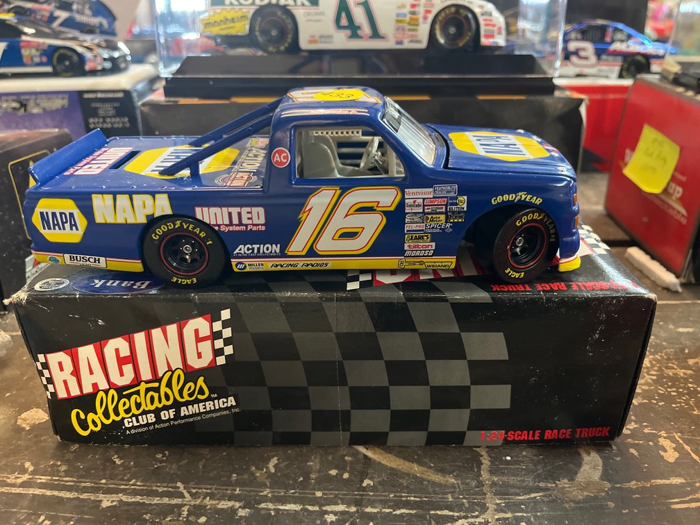 RACING COLLECTIBLES NAPA TRUCK BANK