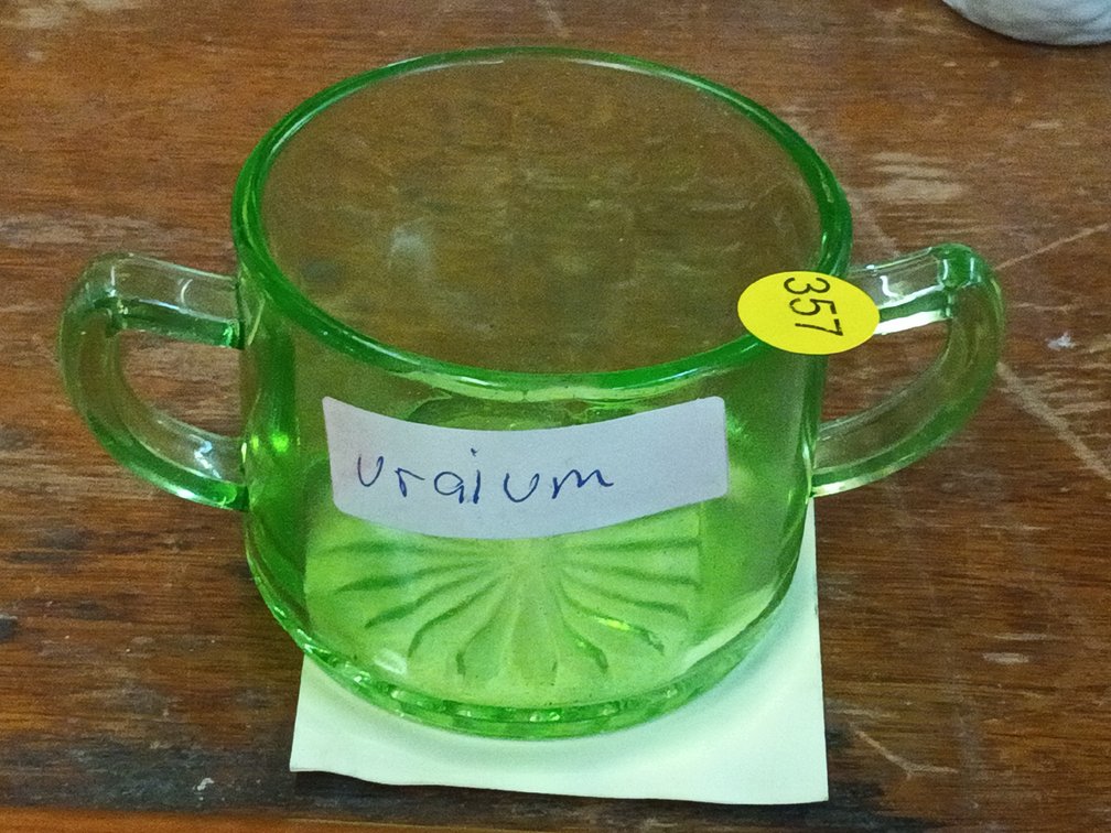 URANIUM GLASS DISH