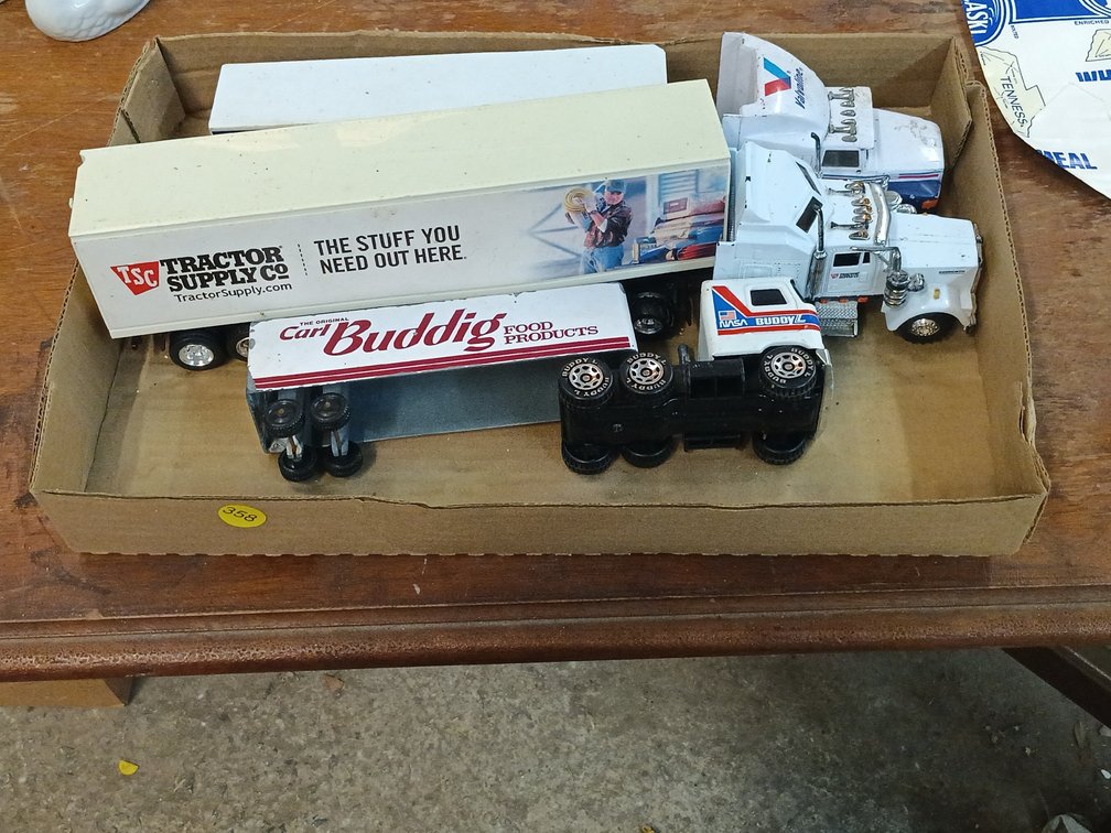 VINTAGE TRANSPORT TRUCKS